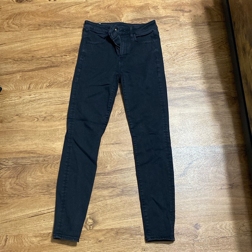 American Eagle High Rise Skinny Jeans